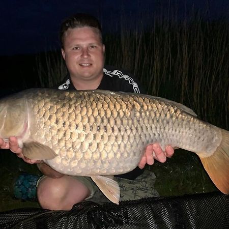 Lakeside Fishing Lodges Boston Eksteriør bilde